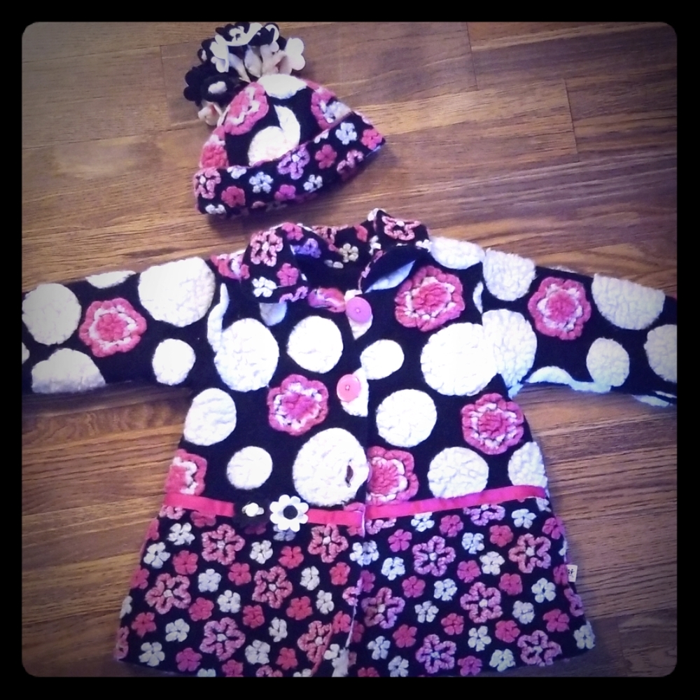 Girls coat with hat